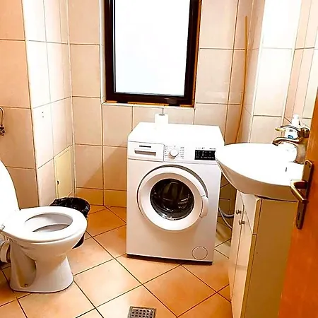 Hostel A.g Romana Boekarest